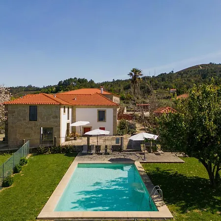 Casas De Pouca *