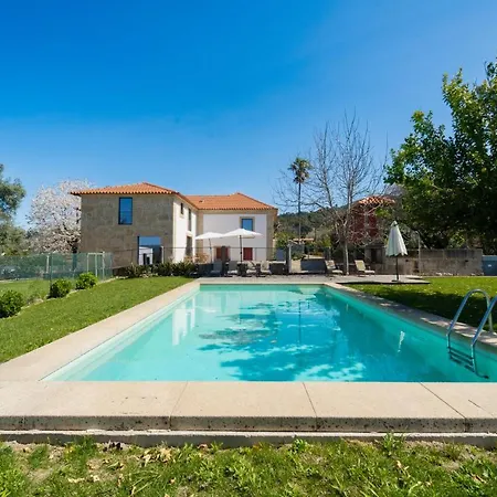 Casas De Pouca * Mondim de Basto