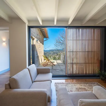 Casas De Pouca