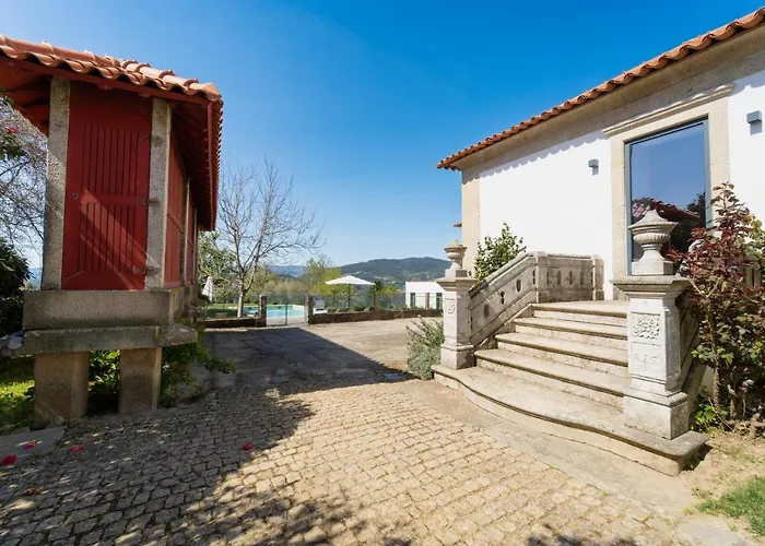 Casas De Pouca * 몬딤데바스토