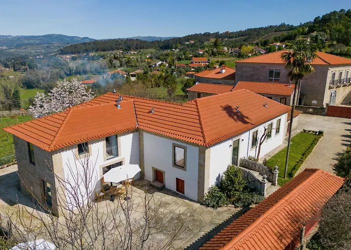 Casas De Pouca * Mondim de Basto