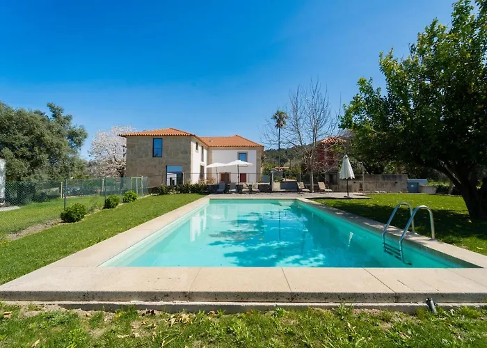 Casas De Pouca * Mondim de Basto